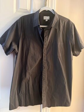 Men's Short-Sleeve Button-Up Shirt - Charcoal